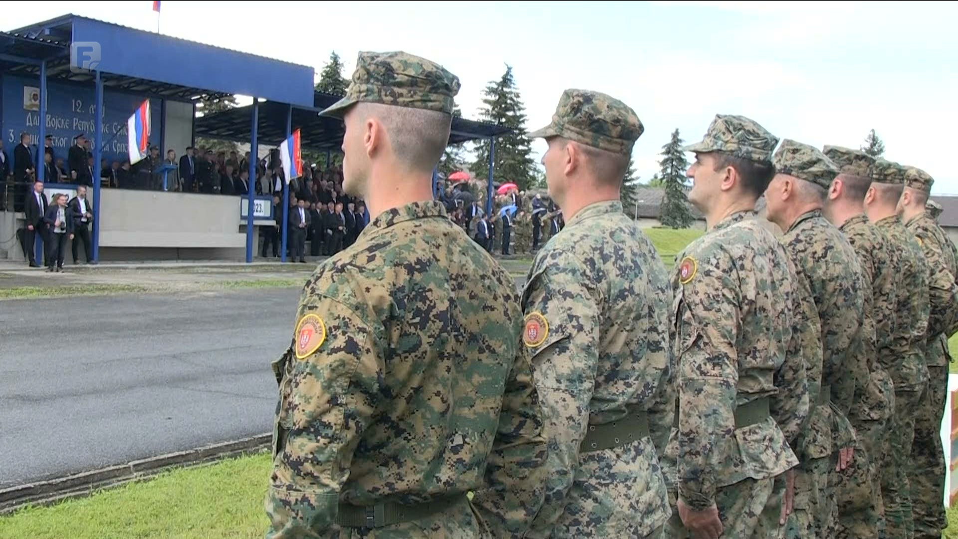 Himnu BiH bojkotirali, ustali su tijekom intoniranja himne entiteta